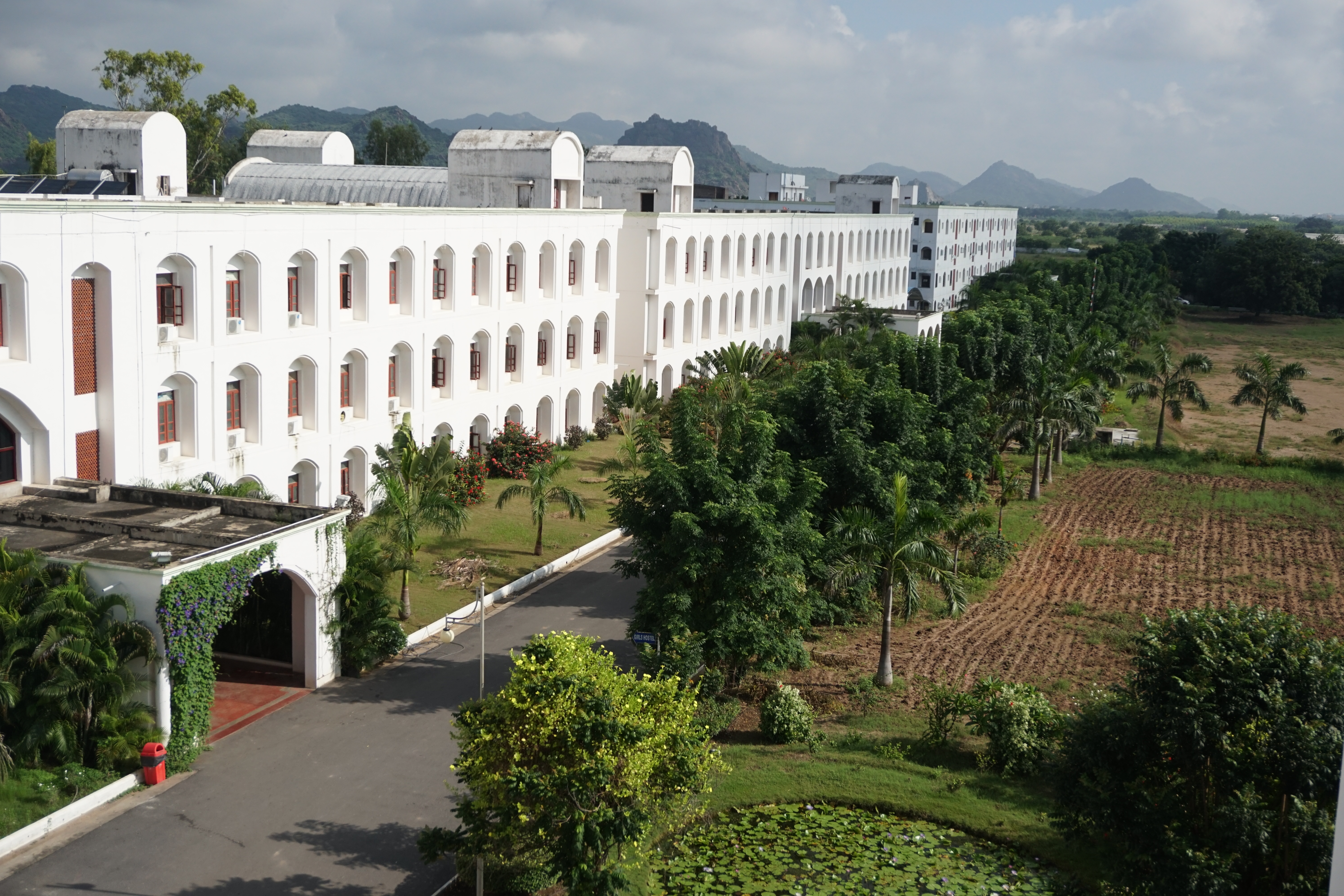 Katuri Medical College, Guntur_Campus